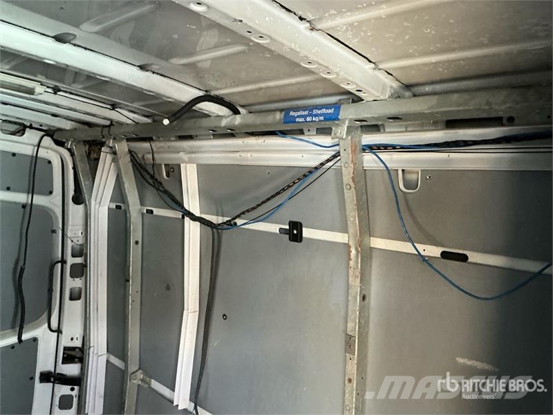 Mercedes-Benz Sprinter 311 Cargo Van Panel vans