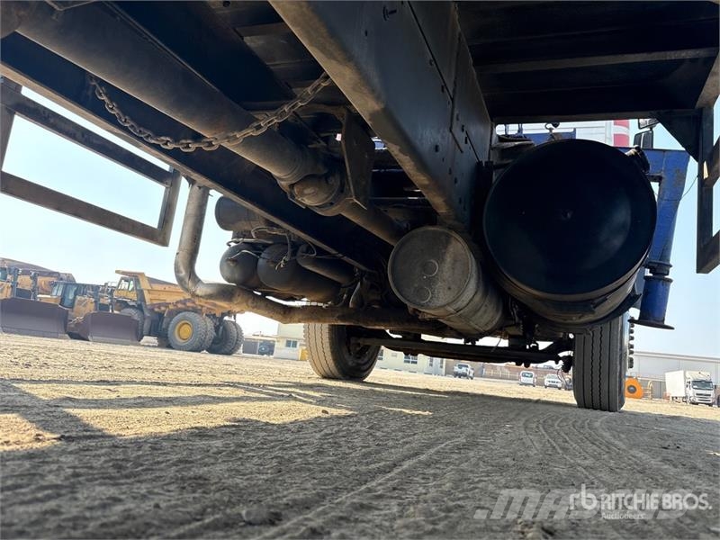 Mercedes-Benz Unic V-Turbo 220 Straight Boom on Mercedes-Benz 18 Kraanaga veokid