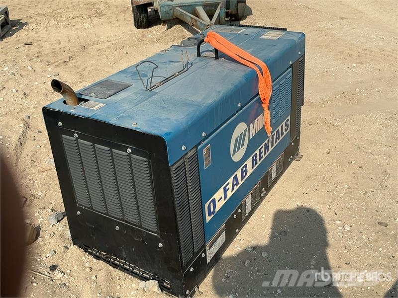 Miller Big Blue 450 Skid-Mounted Engine Driven Welder Varilni instrumenti