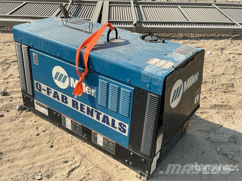 Miller Big Blue 450 Skid-Mounted Engine Driven Welder Varilni instrumenti