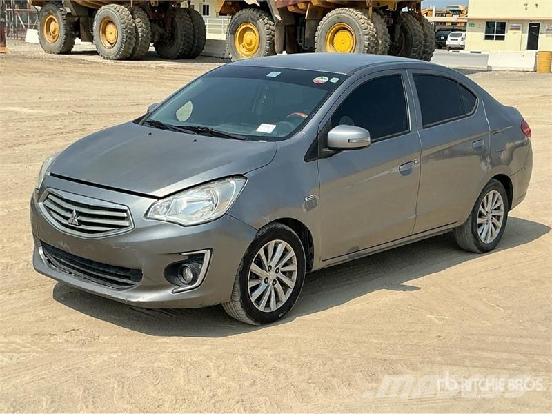 Mitsubishi Attrage Automobile Voiture