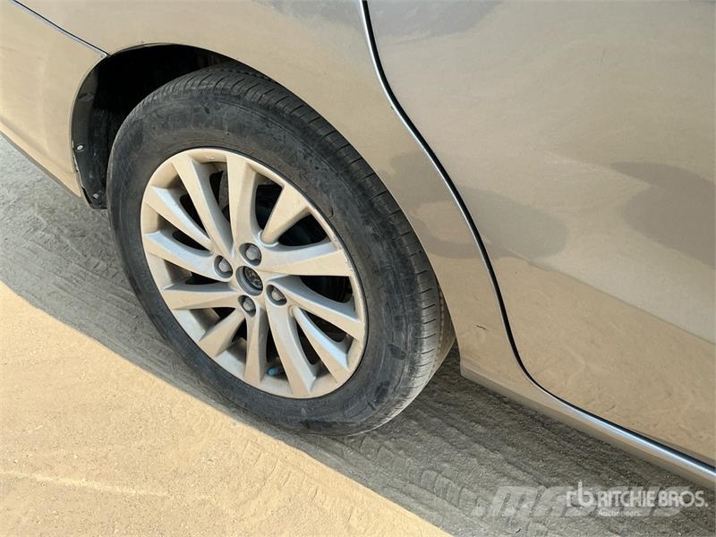 Mitsubishi Attrage Automobile Voiture