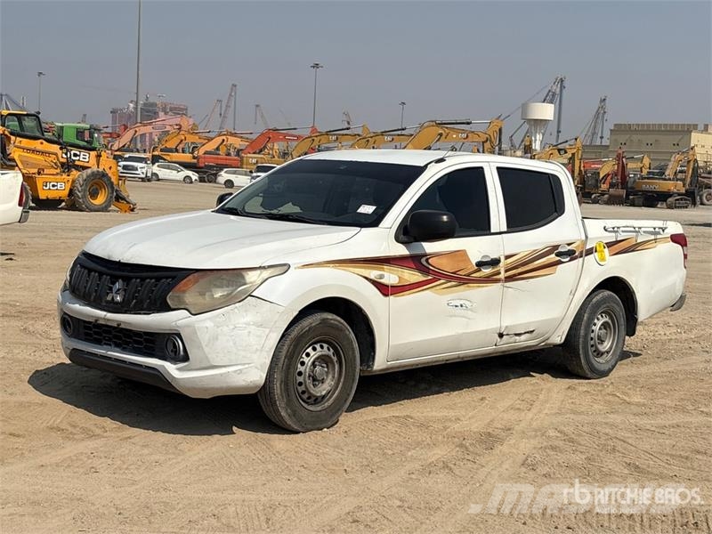Mitsubishi L200 4x2 Crew Cab Pickup Altele