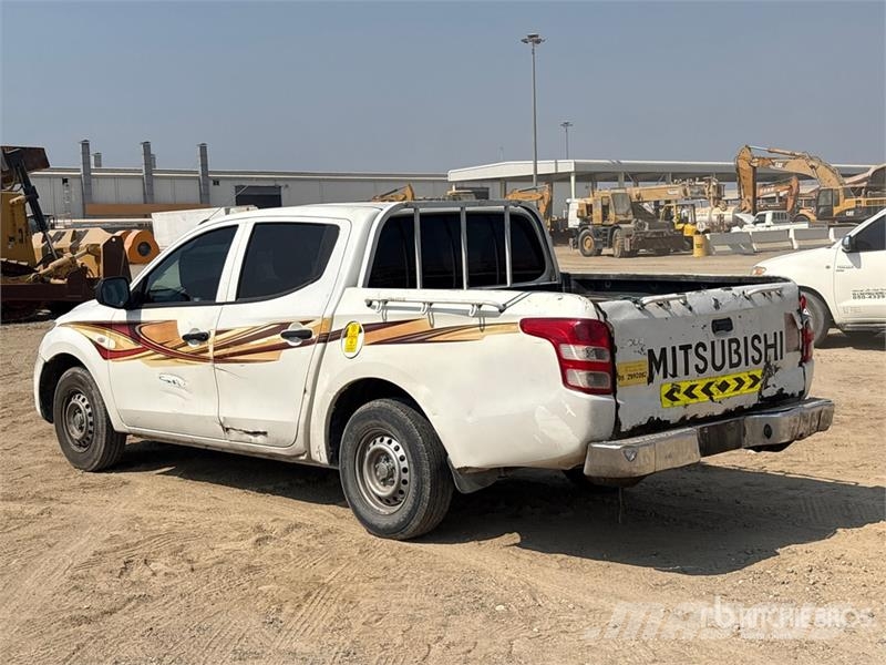 Mitsubishi L200 Pickup Inne