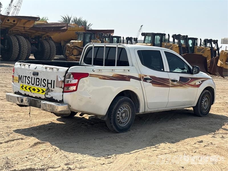 Mitsubishi L200 Pickup Inne