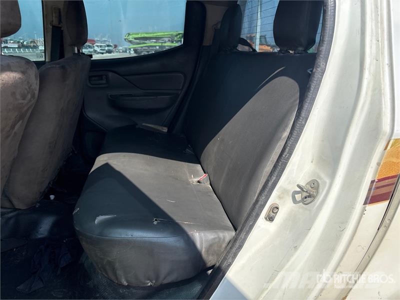 Mitsubishi L200 Pickup Inne