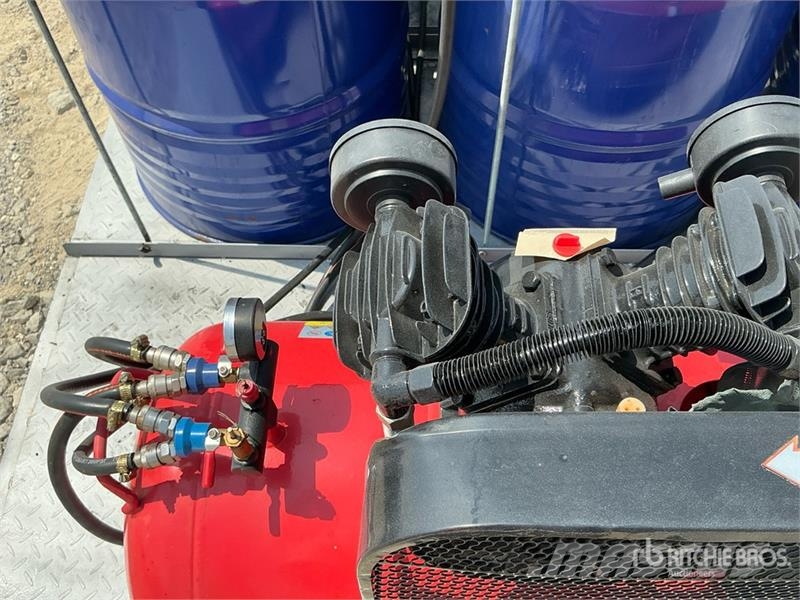  Moveable Fuel & Lube Unit مكونات أخرى
