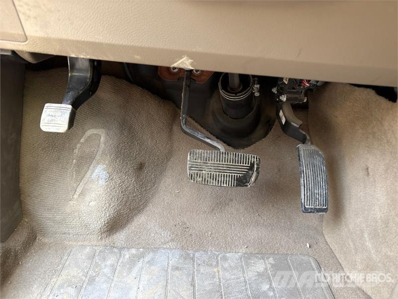 Nissan Murano 4WD SUV Kistehergépjárművek
