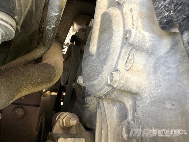 Nissan Murano 4WD SUV Kistehergépjárművek