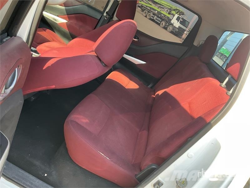 Nissan Navara Прочие фургоны