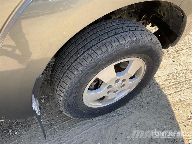 Nissan Navara Muu