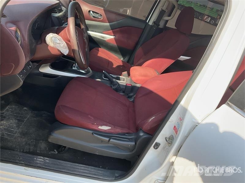 Nissan Navara Прочие фургоны