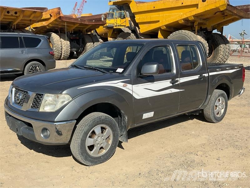 Nissan Navara Muu