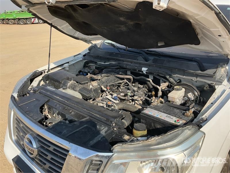 Nissan Navara Прочие фургоны