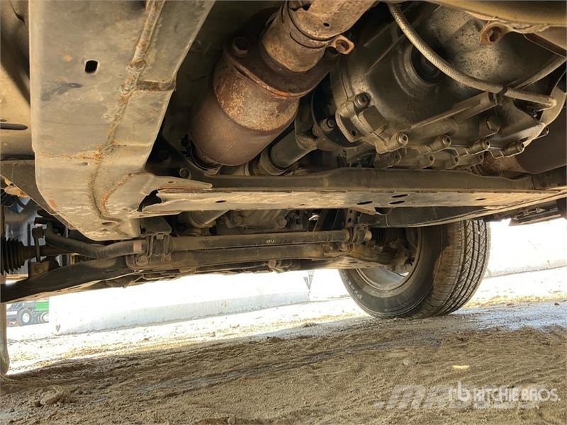 Nissan Patrol 4x4 SUV سيارات
