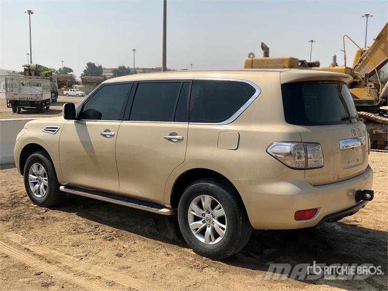 Nissan Patrol 4x4 SUV سيارات