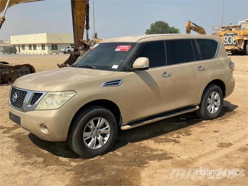 Nissan Patrol 4x4 SUV سيارات