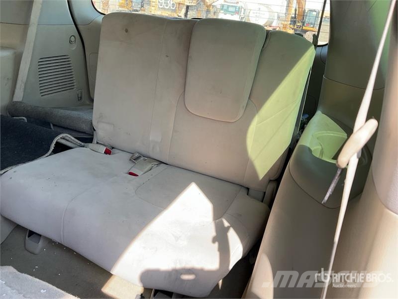 Nissan Patrol 4x4 SUV سيارات