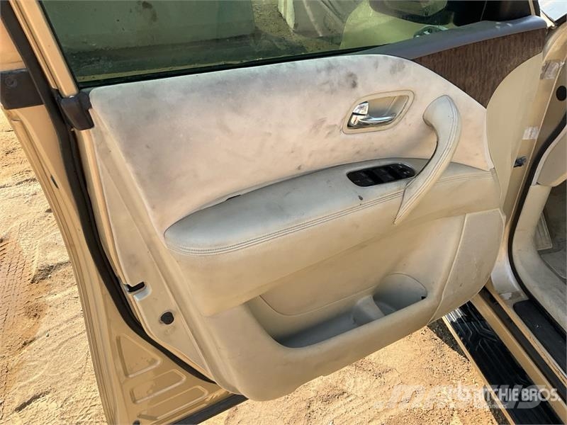 Nissan Patrol 4x4 SUV سيارات