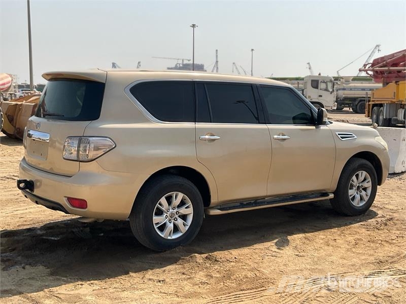 Nissan Patrol 4x4 SUV سيارات