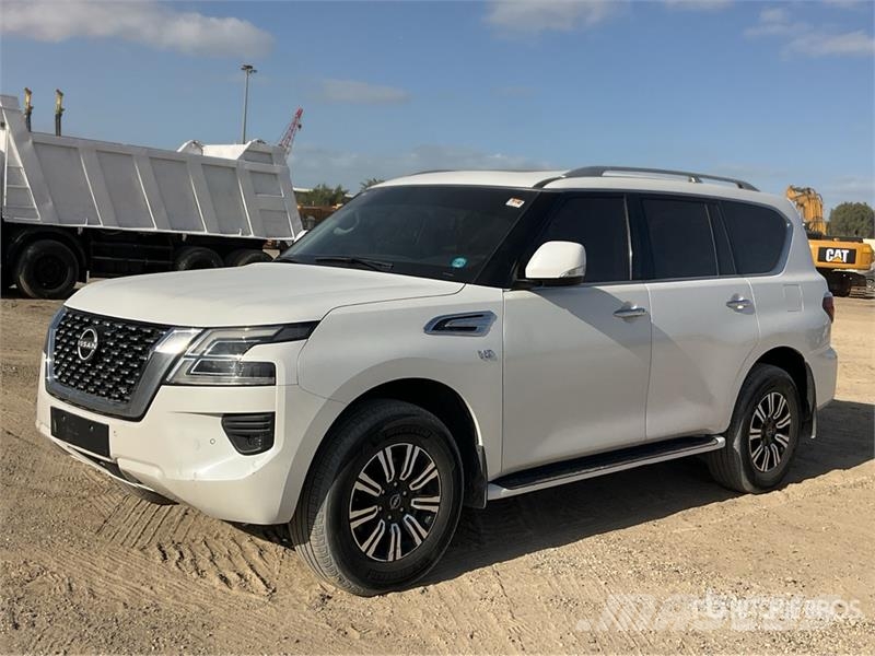Nissan Patrol LE 4x4 SUV Sõiduautod
