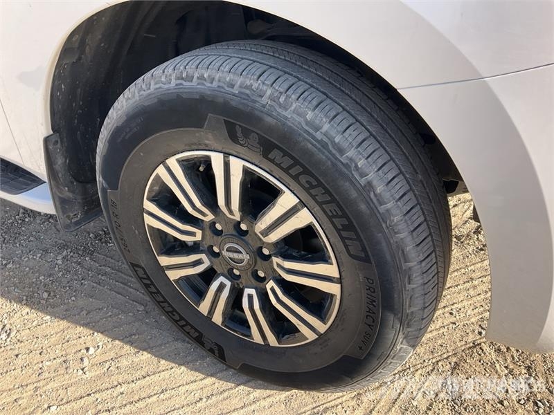 Nissan Patrol LE 4x4 SUV Sõiduautod