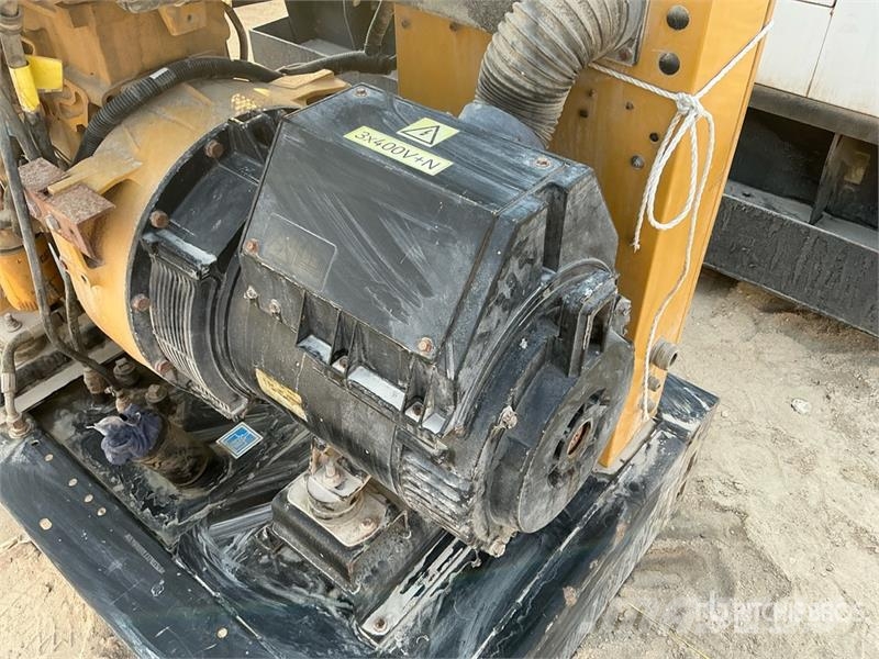Olympian GEP33-3 33 kVA Skid-Mounted Generator Set Generatori diesel