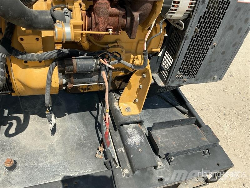 Olympian GEP50-7 56 kVA Skid-Mounted Generator Set Diesel Generatorer