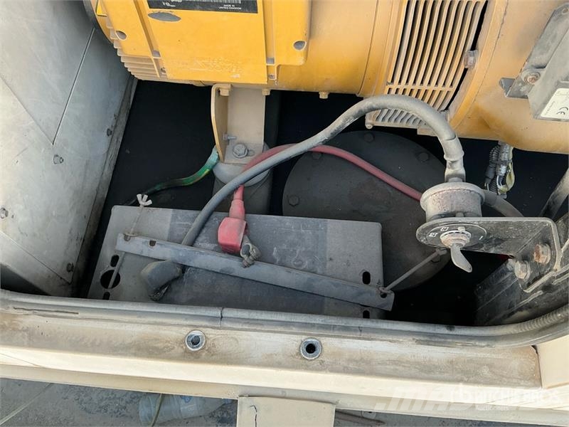 Olympian XQE30-4 30 kVA Skid-Mounted Generator Set Diesel Generatorer