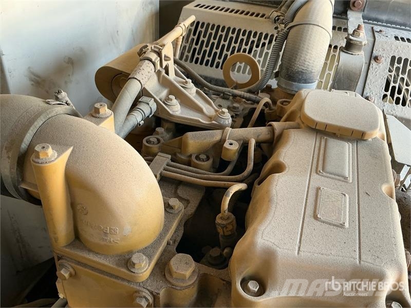 Olympian XQE30-4 30 kVA Skid-Mounted Generator Set Diesel Generatorer