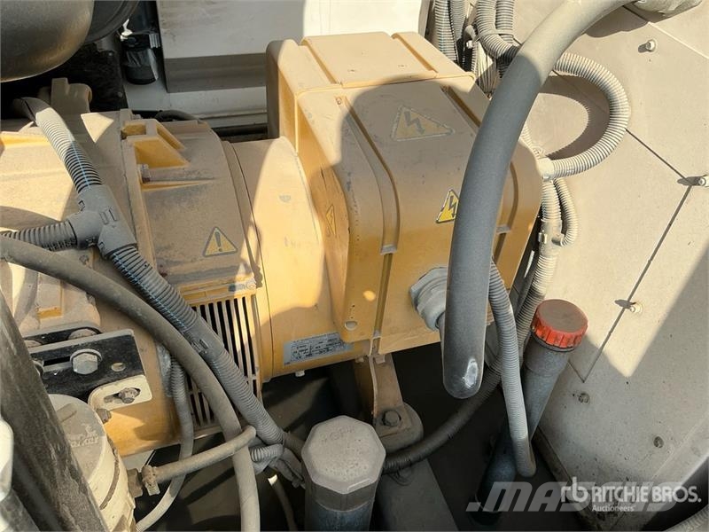 Olympian XQE30-4 30 kVA Skid-Mounted Generator Set Diesel Generatorer