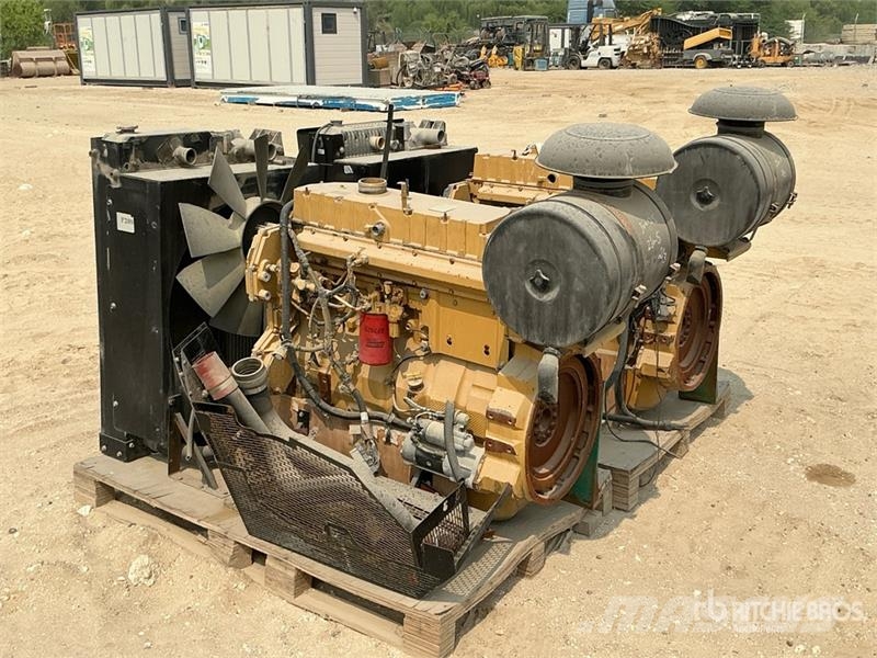 Perkins of (2) Perkins Engine Motorer
