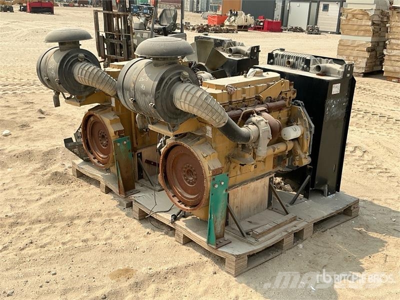 Perkins of (2) Perkins Engine Motorer