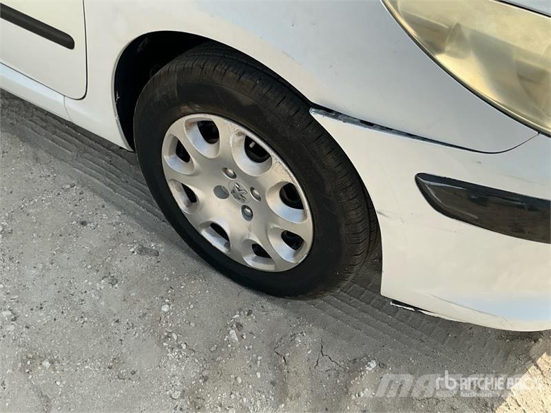 Peugeot 307 汽車