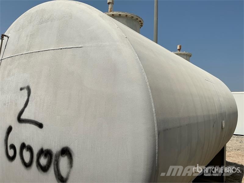  Pilco 24000 L Skid Mounted Diesel Tank صهاريج الوقود والصهاريج الإضافية