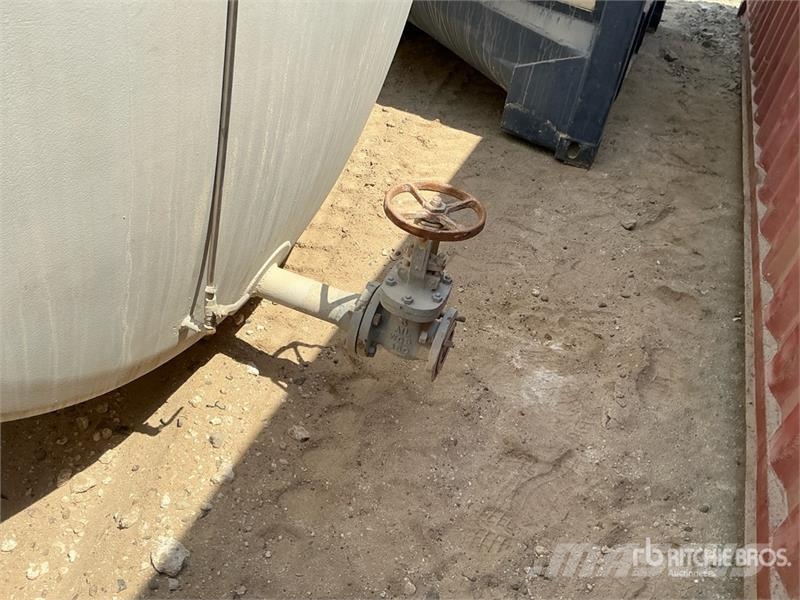  Pilco 24000 L Skid Mounted Diesel Tank صهاريج الوقود والصهاريج الإضافية