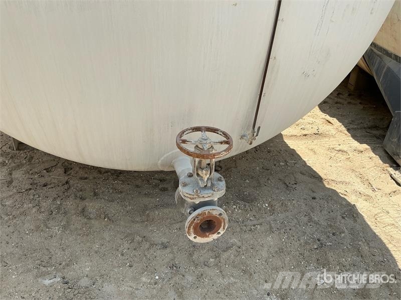  Pilco 24000 L Skid Mounted Diesel Tank صهاريج الوقود والصهاريج الإضافية