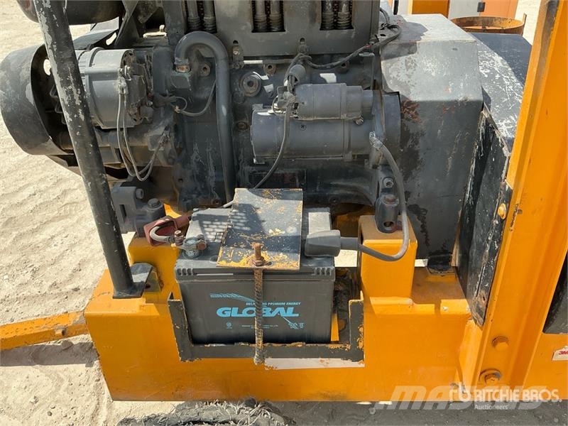  Pumping Unit مضخات المياه