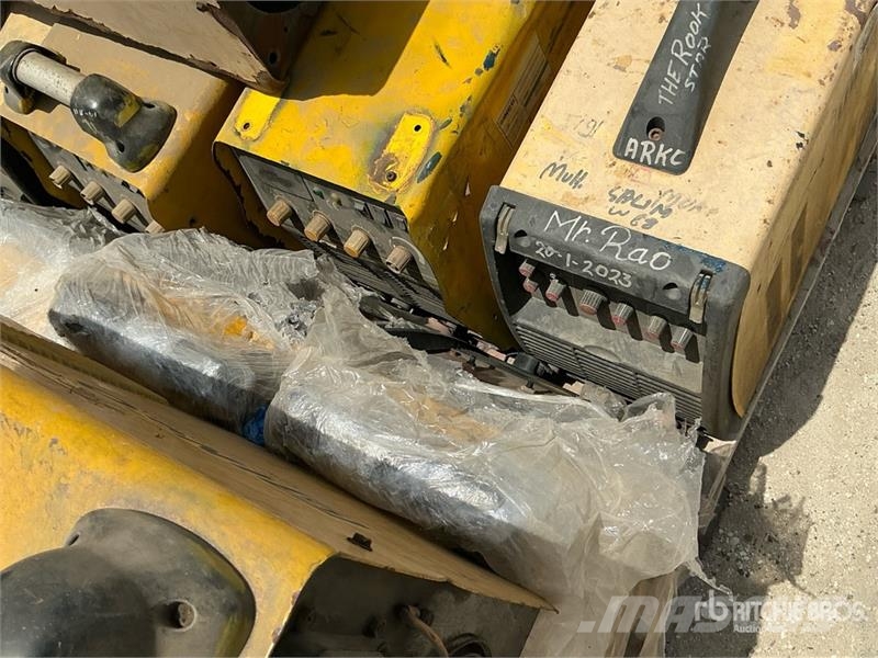 Quantity of (10) Electric Welder Aparati za zavarivanje