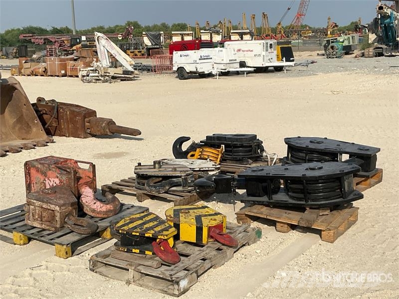 Quantity of (10) Hook Block - Fits Cranes Daru tertozékok és felszerelések