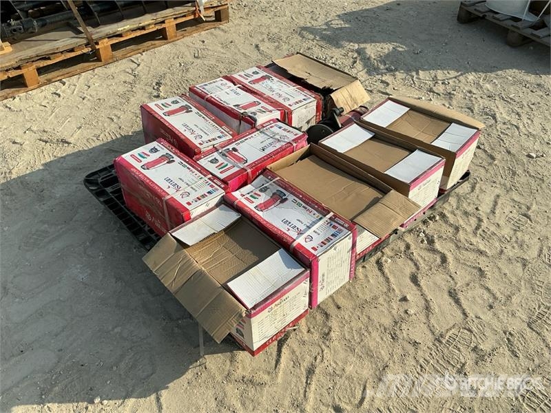 Quantity of (12) Asaman Submersible Electric Water Гидронасосы