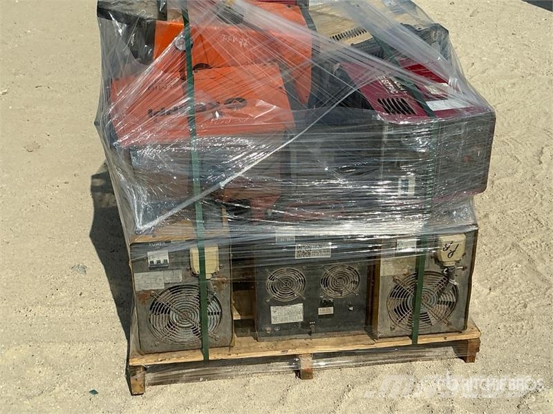 Quantity of (12) Electric Welder Varilni instrumenti