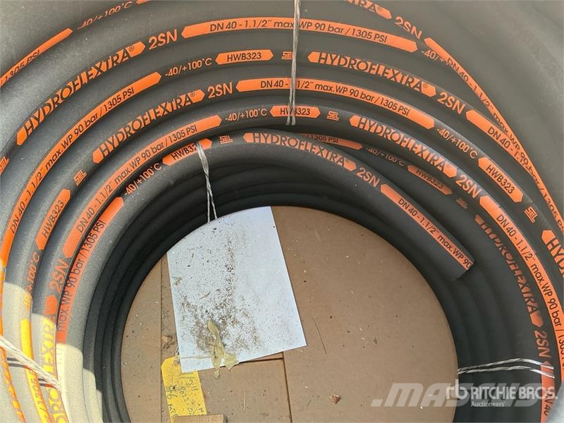  Quantity of (15) Boxes of Hydraulic Hoses Drugi deli