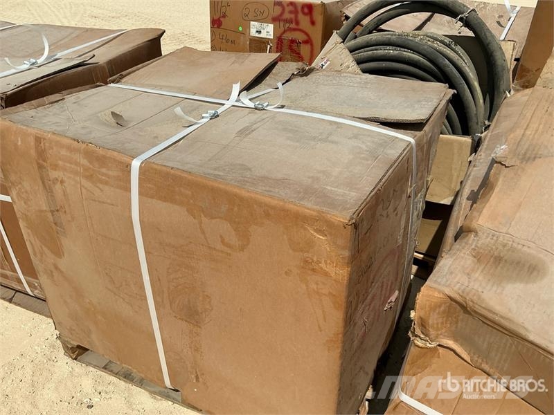  Quantity of (15) Boxes of Hydraulic Hoses Drugi deli