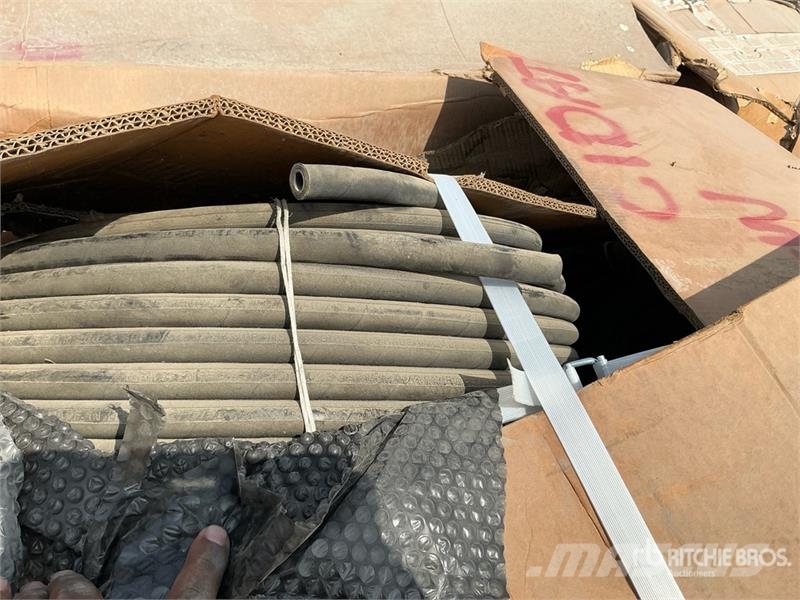  Quantity of (15) Boxes of Hydraulic Hoses Drugi deli