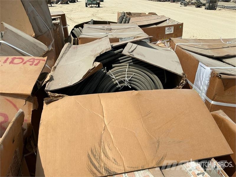  Quantity of (15) Boxes of Hydraulic Hoses Drugi deli