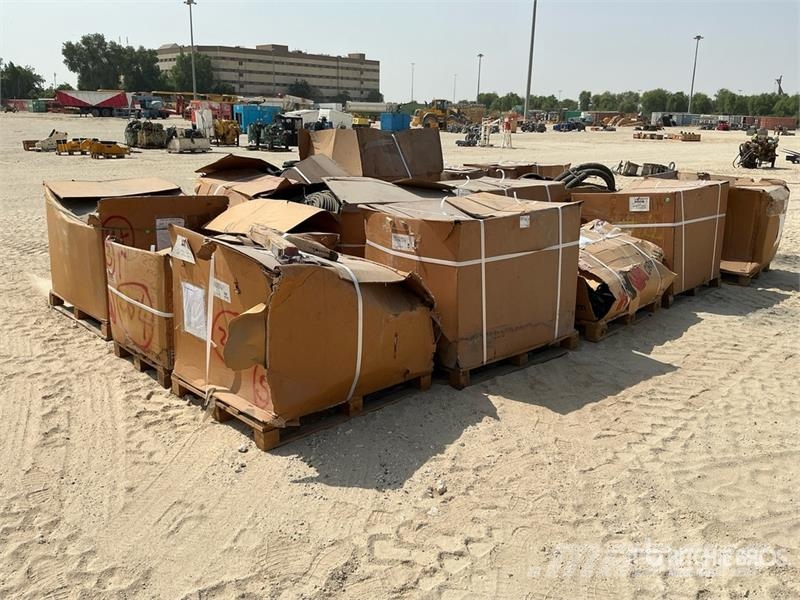  Quantity of (15) Boxes of Hydraulic Hoses Drugi deli