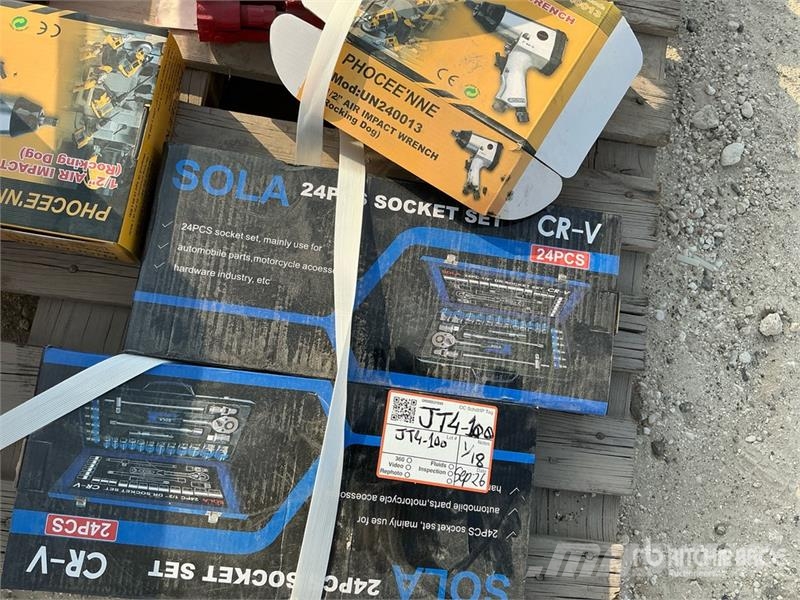  Quantity of (18) Tire Changing Tools (Unused) مكونات أخرى