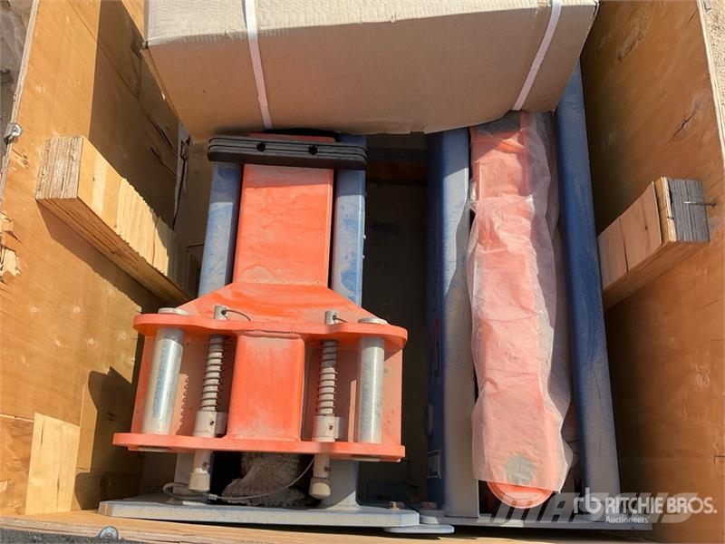 Quantity of (2) Digswift DSTG2 mini30 8000 lb Two Drugi deli