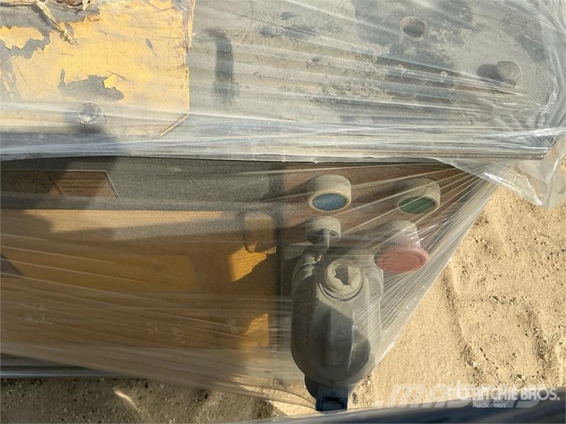 Quantity of (2) Electric Bar Bender مكونات أخرى